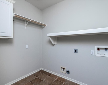 59 Douvaine Court - Photo Thumbnail 22