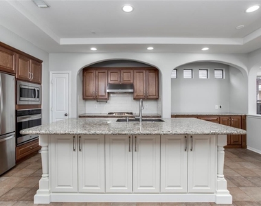 59 Douvaine Court - Photo Thumbnail 9
