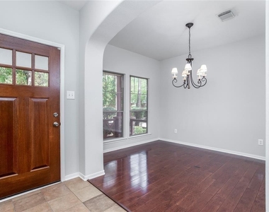 59 Douvaine Court - Photo Thumbnail 2