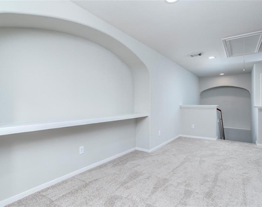 59 Douvaine Court - Photo Thumbnail 16
