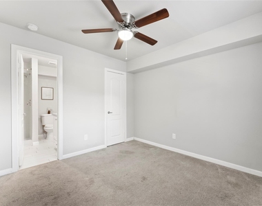 9130 Vogue Lane - Photo Thumbnail 15