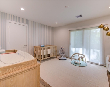 303 Isolde Drive - Photo Thumbnail 22