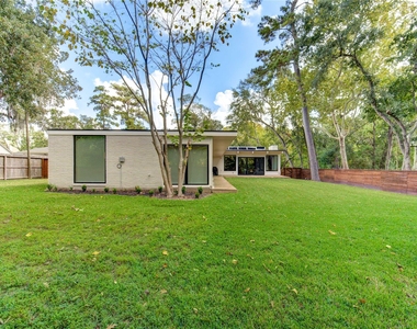 303 Isolde Drive - Photo Thumbnail 33