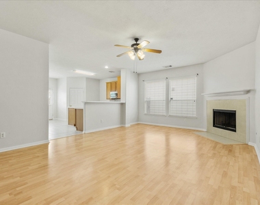 20214 Sendera Oaks Lane - Photo Thumbnail 3