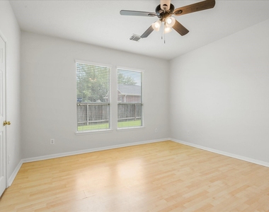 20214 Sendera Oaks Lane - Photo Thumbnail 13