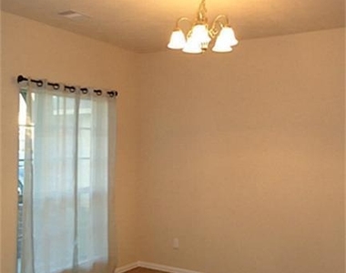22423 Albee - Photo Thumbnail 4
