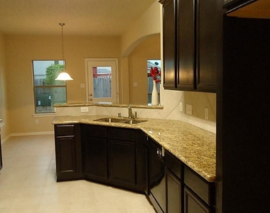 22423 Albee - Photo Thumbnail 8