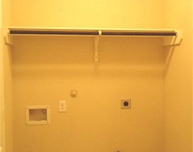 22423 Albee - Photo Thumbnail 23