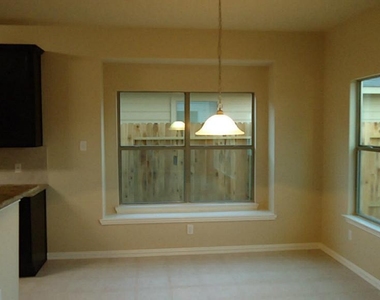 22423 Albee - Photo Thumbnail 10