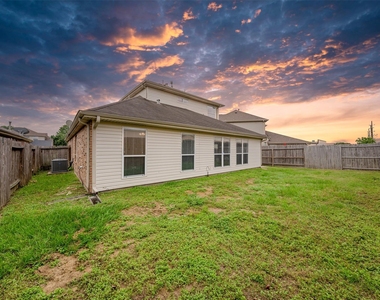 10926 Moonlit Fields Court - Photo Thumbnail 38