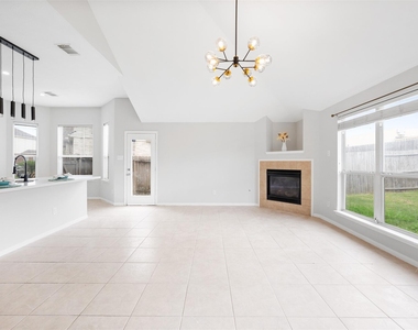 10926 Moonlit Fields Court - Photo Thumbnail 20