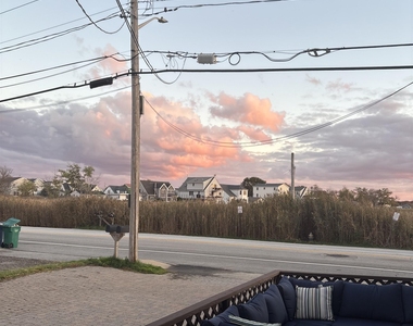 518 High - Photo Thumbnail 4