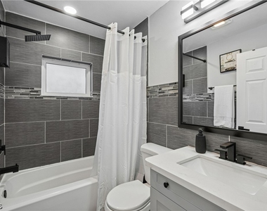 92 Oak Street - Photo Thumbnail 19