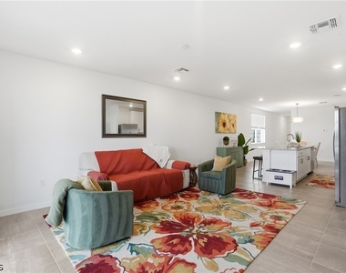 44458 Diamond Trail - Photo Thumbnail 3