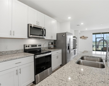 44458 Diamond Trail - Photo Thumbnail 9