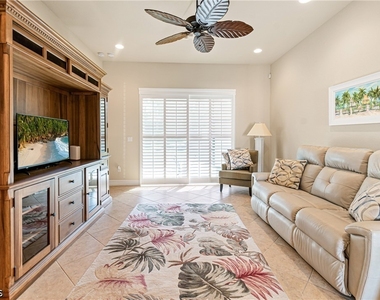 10535 Carolina Willow Drive - Photo Thumbnail 8