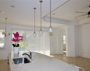 28000 Longboat Key Run - Photo Thumbnail 21