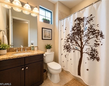 9073 Rialto Street - Photo Thumbnail 20