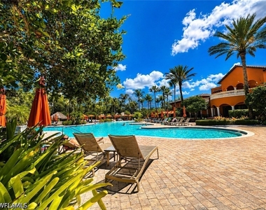 9073 Rialto Street - Photo Thumbnail 35