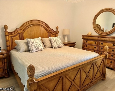 9715 Acqua Court - Photo Thumbnail 23