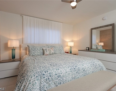2500 Gulf Shore Boulevard N - Photo Thumbnail 10
