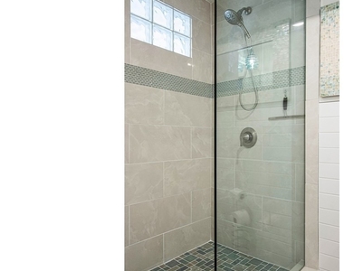 2500 Gulf Shore Boulevard N - Photo Thumbnail 14
