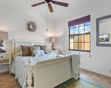 8965 Malibu Lane - Photo Thumbnail 23