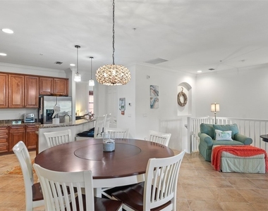 8965 Malibu Lane - Photo Thumbnail 6