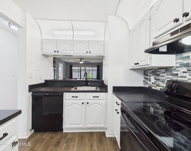 1735 Harrison Street - Photo Thumbnail 12