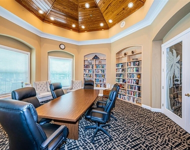 9307 Palm Haven Court - Photo Thumbnail 36