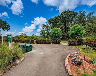 9307 Palm Haven Court - Photo Thumbnail 43