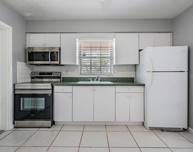 2709 W Abdella Street - Photo Thumbnail 10