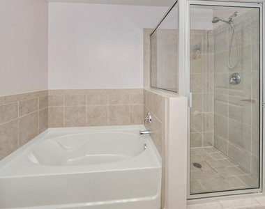 777 N Ashley Drive - Photo Thumbnail 13
