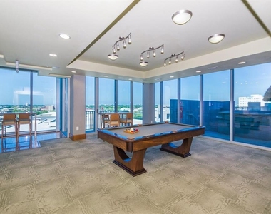 777 N Ashley Drive - Photo Thumbnail 20