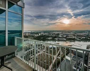 777 N Ashley Drive - Photo Thumbnail 7