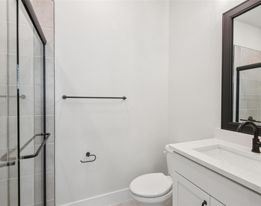 3133 4th Terrace N - Photo Thumbnail 31