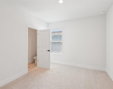 3133 4th Terrace N - Photo Thumbnail 22