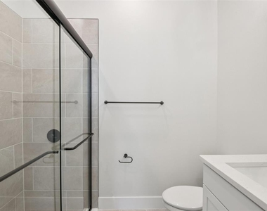 3133 4th Terrace N - Photo Thumbnail 29