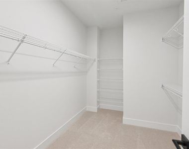 3133 4th Terrace N - Photo Thumbnail 21
