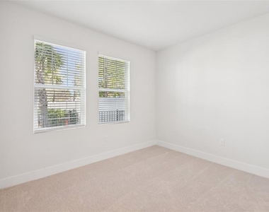 3133 4th Terrace N - Photo Thumbnail 28
