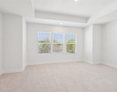 3133 4th Terrace N - Photo Thumbnail 19