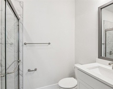 3129 4th Terrace N - Photo Thumbnail 23
