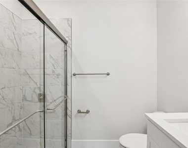 3129 4th Terrace N - Photo Thumbnail 22