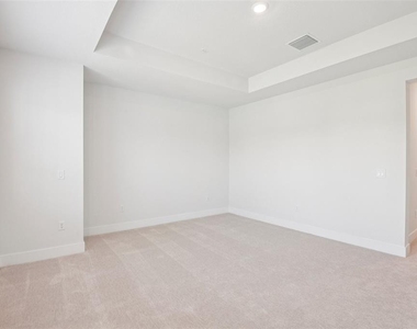 3129 4th Terrace N - Photo Thumbnail 26