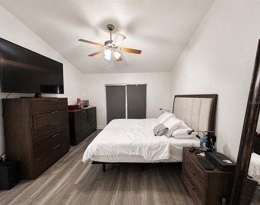 1208 Tiger Wood Court - Photo Thumbnail 12