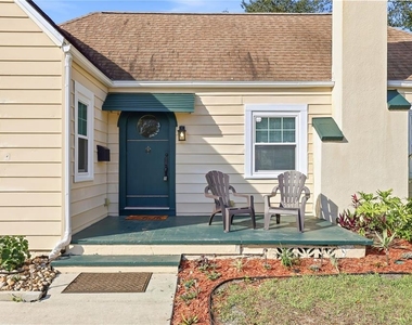 918 45th Street N - Photo Thumbnail 5