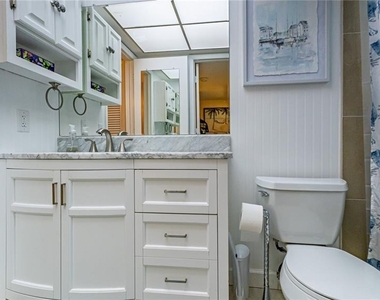 5020 Brittany Drive S - Photo Thumbnail 23
