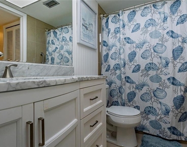 5020 Brittany Drive S - Photo Thumbnail 24