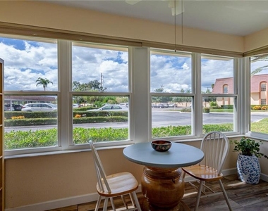 5020 Brittany Drive S - Photo Thumbnail 6