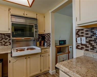 5020 Brittany Drive S - Photo Thumbnail 14